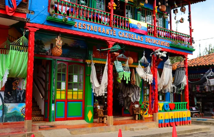 DÍA 4 – BOGOTÁ – PUENTE DE BOYACA - VILLA DE LEYVA – RAQUIRA