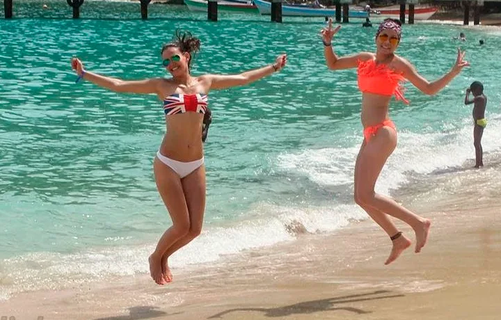 Plan Combinado Cali Y Capurganá 7 Días 6 Noches – City tour por Cali, Buga Señor de los Milagros, Zoológico de Cali, Sapzurro, La Miel, Playa Soledad, El Aguacate y Capurganá