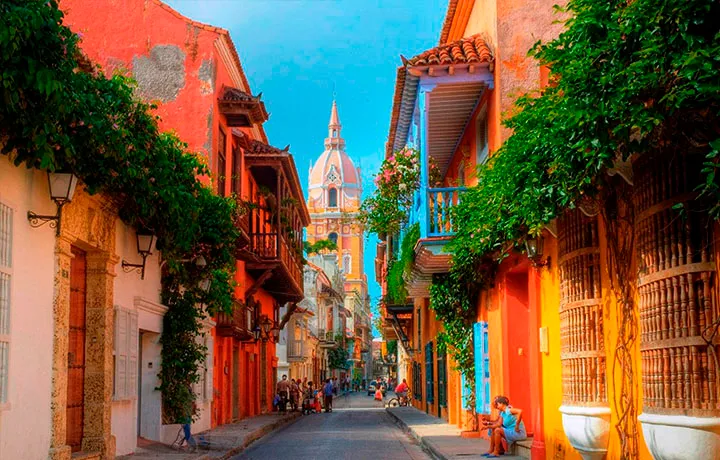 CARTAGENA – CITY TOUR HISTÓRICO EN CHIVA