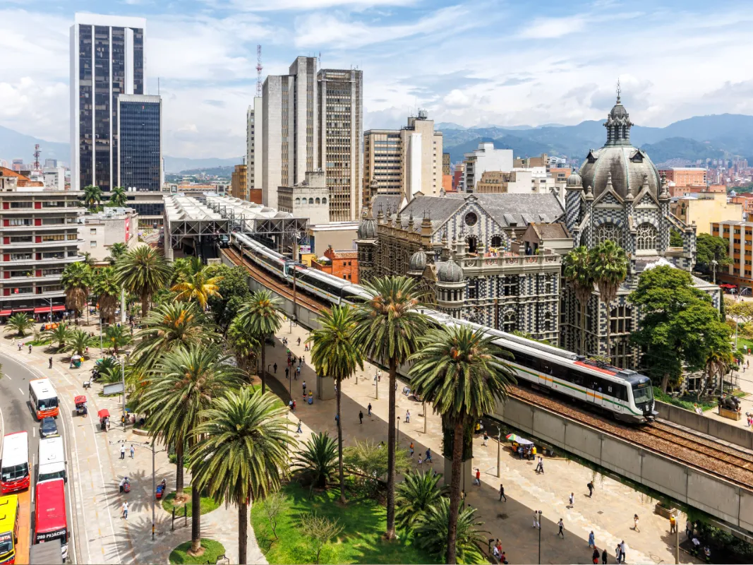 CARTAGENA – MEDELLÍN