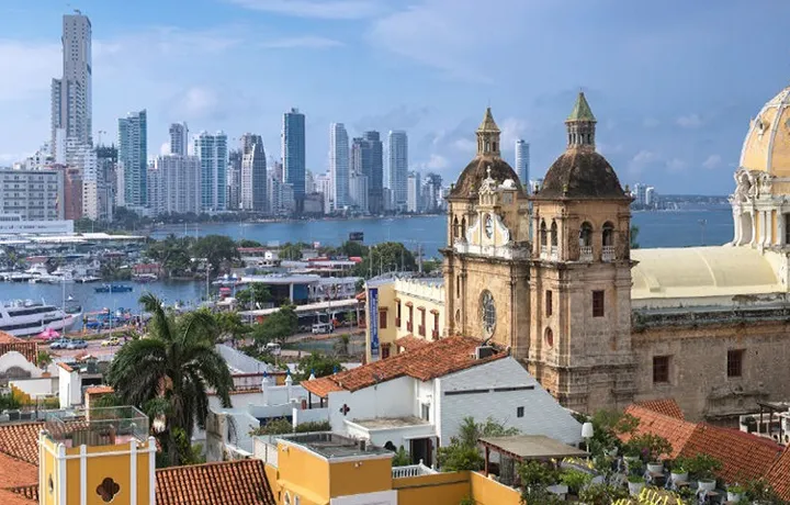 DÍA 4 – MEDELLIN – CARTAGENA