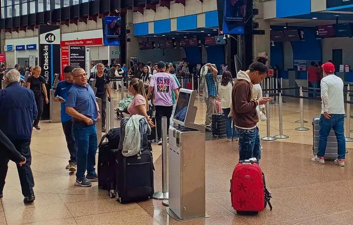 DÍA 1 – Recibimiento en Medellín 